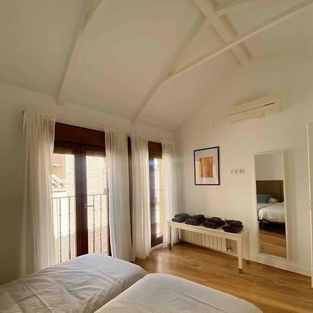 Ferienwohnung Atico En Toledo Con Terraza Exterior foto